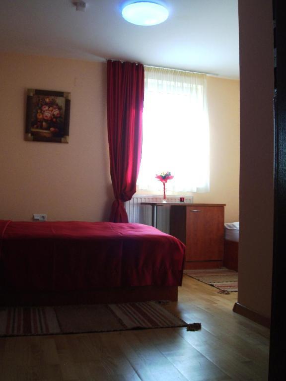 Hotel Jezero Сараево Экстерьер фото