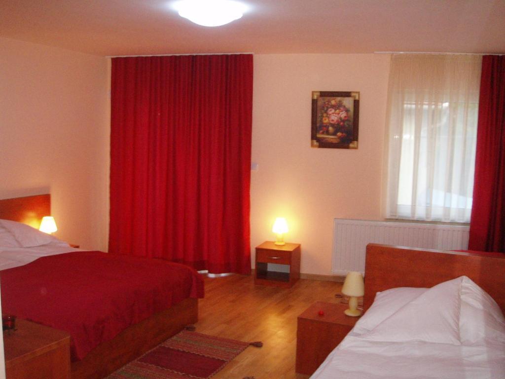 Hotel Jezero Сараево Экстерьер фото
